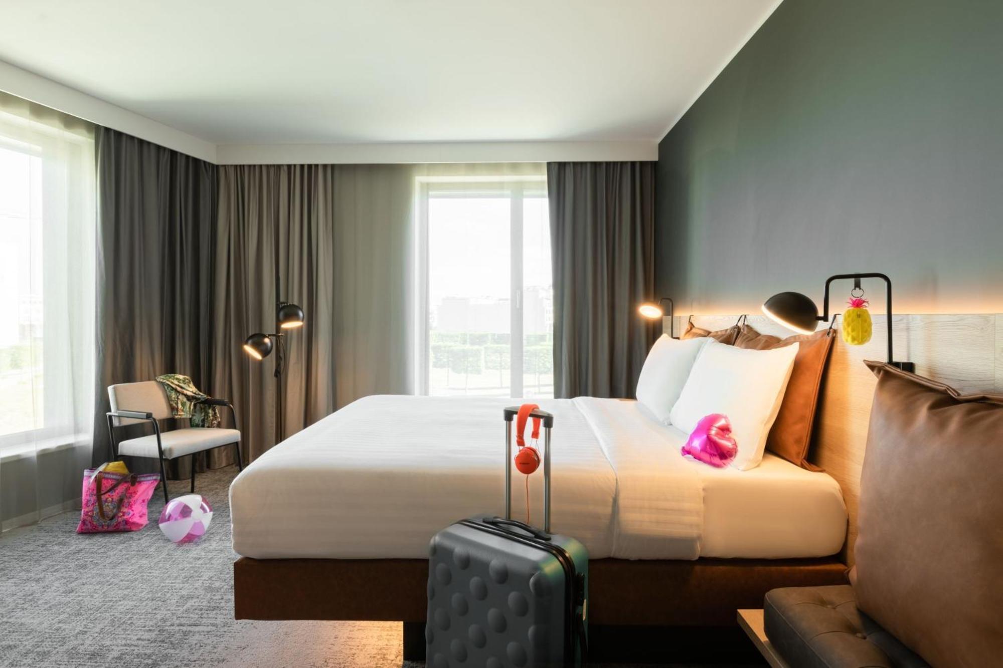 Hotel Moxy Paris Val D'Europe Montévrain Exteriér fotografie