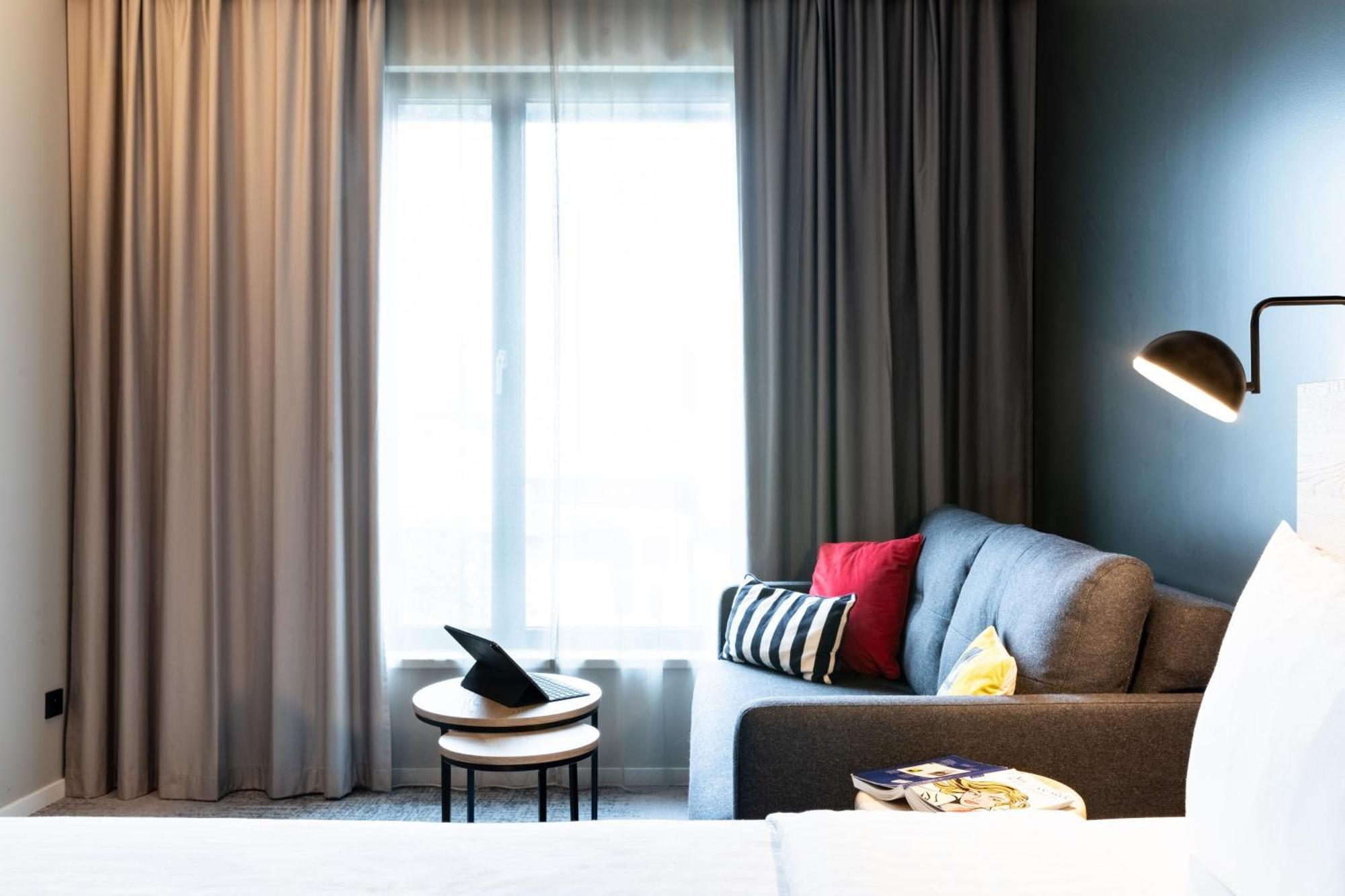 Hotel Moxy Paris Val D'Europe Montévrain Exteriér fotografie